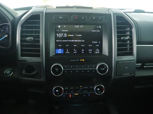 Used 2019 Ford Expedition Platinum image 5