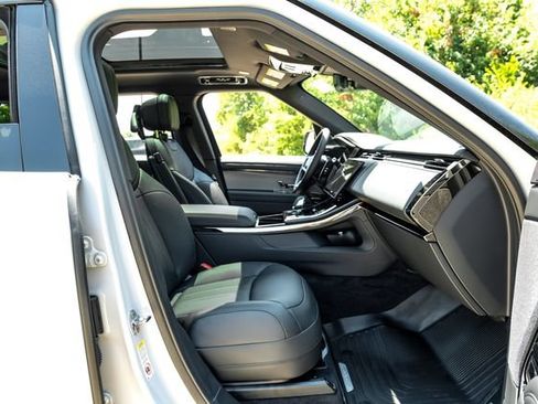 New 2026 Land Rover Range Rover Sport Dynamic SE AWD/4WD image 44