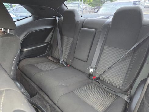 Used 2018 Dodge Challenger SXT RWD image 16