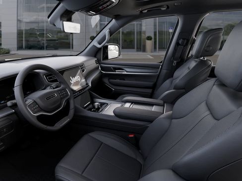 New 2026 Jeep Grand Wagoneer 4WD image 22