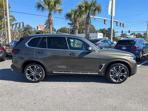 New 2026 BMW X5 sDrive40i image 4