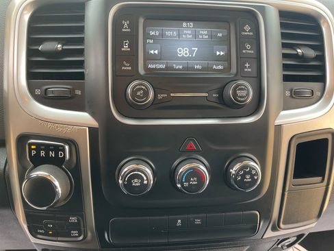 Used 2014 RAM 1500 Classic SLT image 16