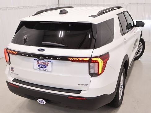 New 2026 Ford Explorer Active image 35