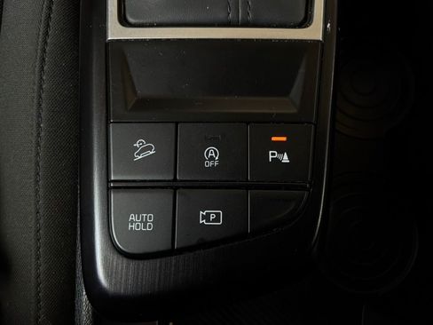 Used 2026 Kia Sportage LX FWD image 21