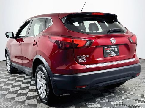 Used 2019 Nissan Rogue Sport S FWD image 5