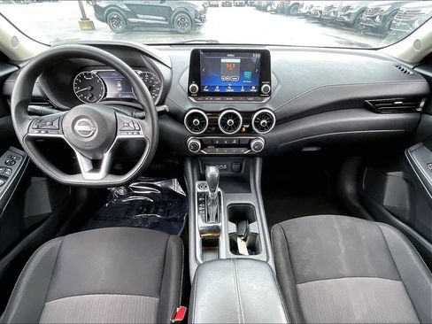 Used 2024 Nissan Sentra SV FWD image 20