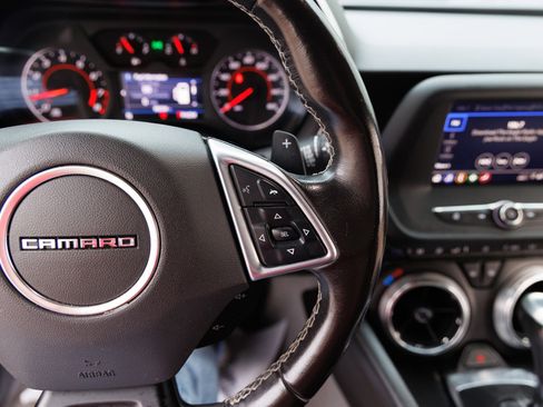 Used 2022 Chevrolet Camaro LT image 27