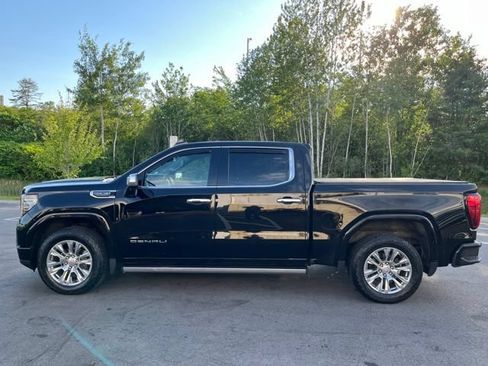 Used 2022 GMC Sierra 1500 Denali AWD/4WD image 2