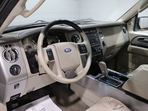 Used 2012 Ford Expedition Limited AWD/4WD image 16
