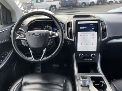 Used 2022 Ford Edge SEL image 14