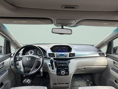 Used 2011 Honda Odyssey EX-L image 23