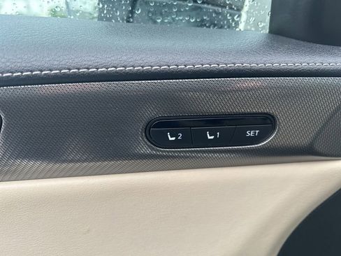 Used 2023 INFINITI QX60 Luxe w/ Performance Audio Package AWD/4WD image 19