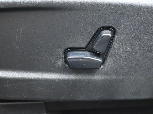 Used 2018 Dodge Charger R/T Scat Pack RWD image 13