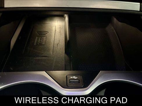 Used 2021 BMW X7 xDrive40i w/ Parking Assistance Package AWD/4WD image 30