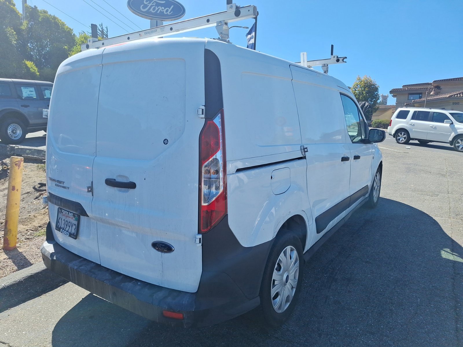 Used 2023 Ford Transit Connect XL FWD image 9