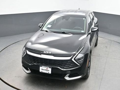 Used 2024 Kia Sportage LX AWD/4WD image 19