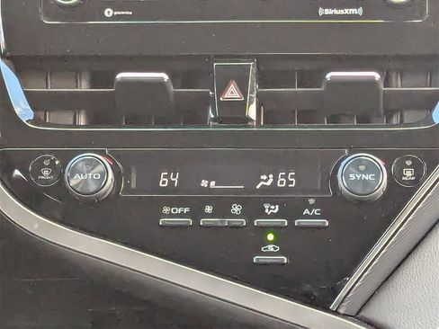 Used 2024 Toyota Camry LE image 21