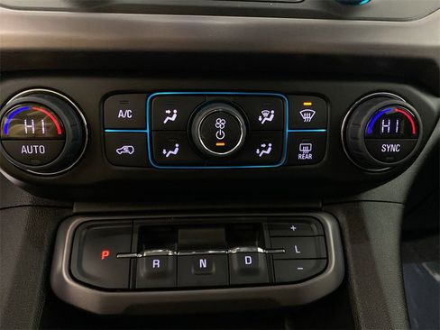 Used 2023 GMC Acadia AT4 w/ Trailering Package image 18