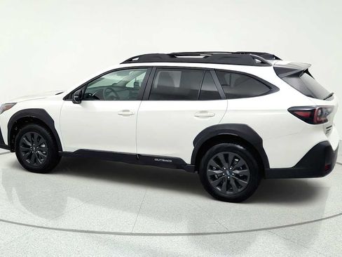 Certified 2025 Subaru Outback Onyx Edition AWD/4WD image 6