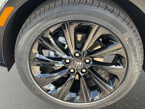 New 2026 Buick Envista Sport Touring w/ Convenience I Package FWD image 10