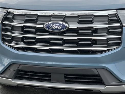 New 2026 Ford Explorer Active image 40