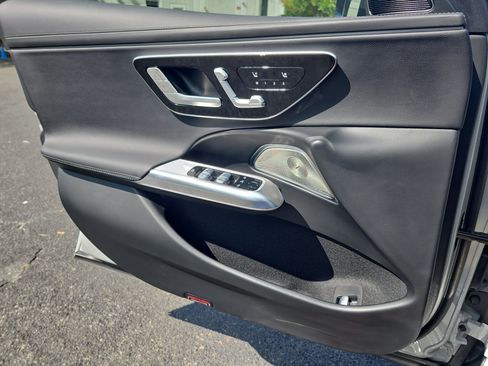 Certified 2025 Mercedes-Benz E 350 4MATIC Sedan image 27