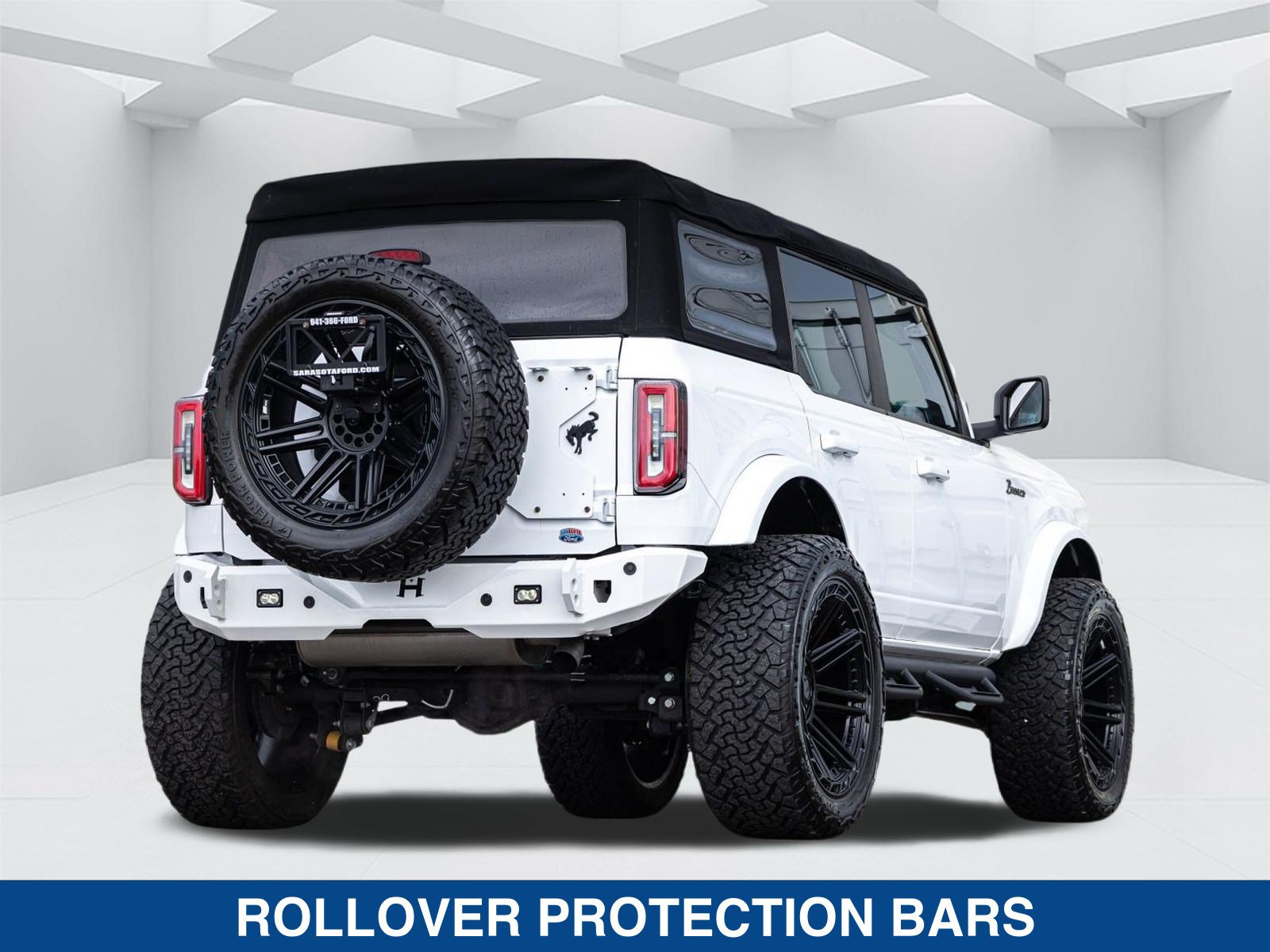 Used 2023 Ford Bronco Badlands AWD/4WD image 4