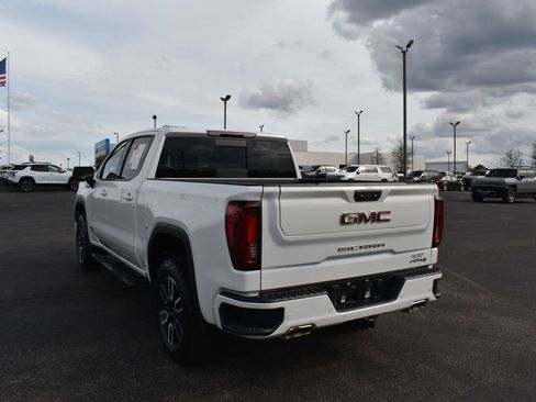 Used 2023 GMC Sierra 1500 AT4 w/ AT4 Preferred Package image 5
