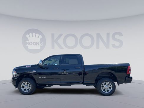 Used 2024 RAM 2500 Laramie w/ Safety Group AWD/4WD image 5