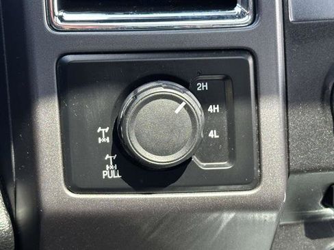 Used 2015 Ford F150 XLT w/ Equipment Group 302A Luxury AWD/4WD image 20