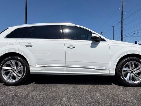 Used 2021 Audi Q7 2.0T Premium w/ Convenience Package AWD/4WD image 9