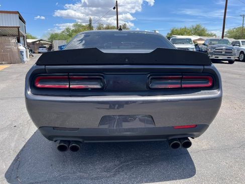 Used 2018 Dodge Challenger R/T Scat Pack w/ Dynamics Package RWD image 4
