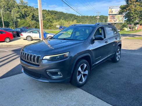Used 2020 Jeep Cherokee Limited AWD/4WD image 1