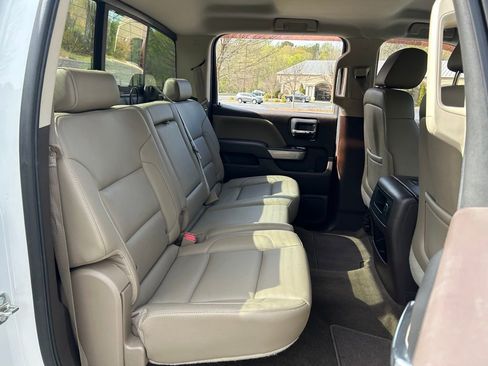 Used 2015 Chevrolet Silverado 1500 LTZ image 37