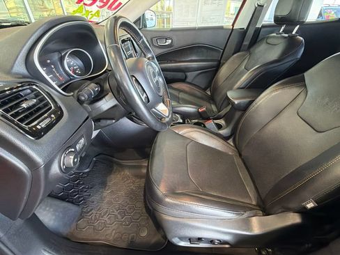 Used 2020 Jeep Compass Limited w/ Rear Convenience Group AWD/4WD image 19
