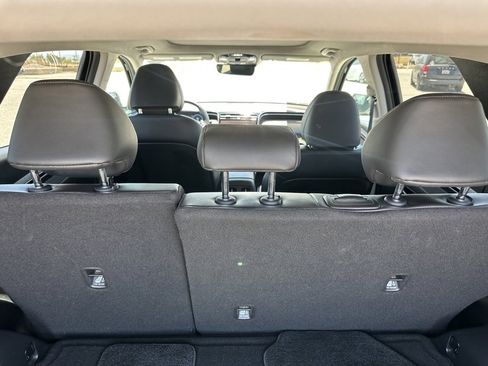 Used 2024 Hyundai Tucson Limited image 27