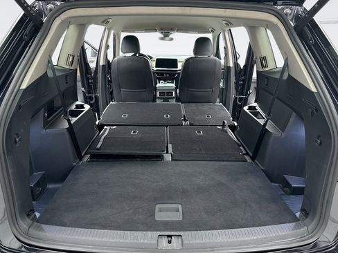 Used 2024 Volkswagen Atlas SE image 24