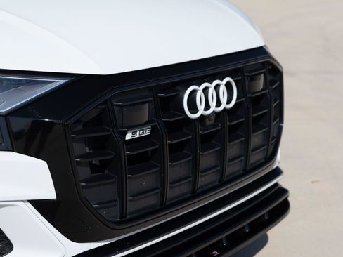Used 2023 Audi SQ8 Premium Plus AWD/4WD image 11