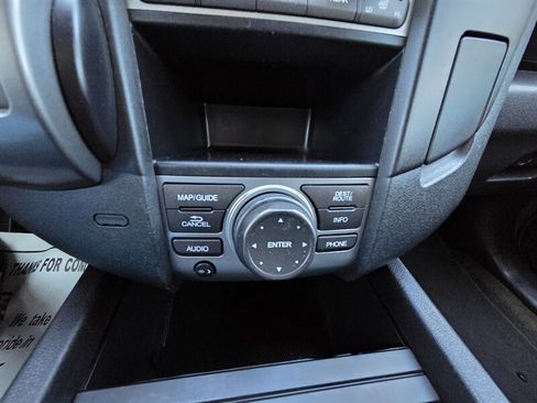 Used 2013 Honda Pilot Touring image 24