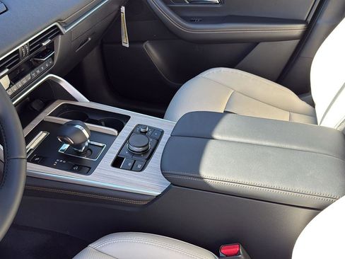 New 2026 MAZDA CX-90 Plug-In Hybrid w/ Preferred image 15