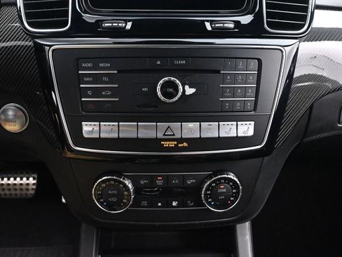Used 2019 Mercedes-Benz GLE 63 AMG S image 40