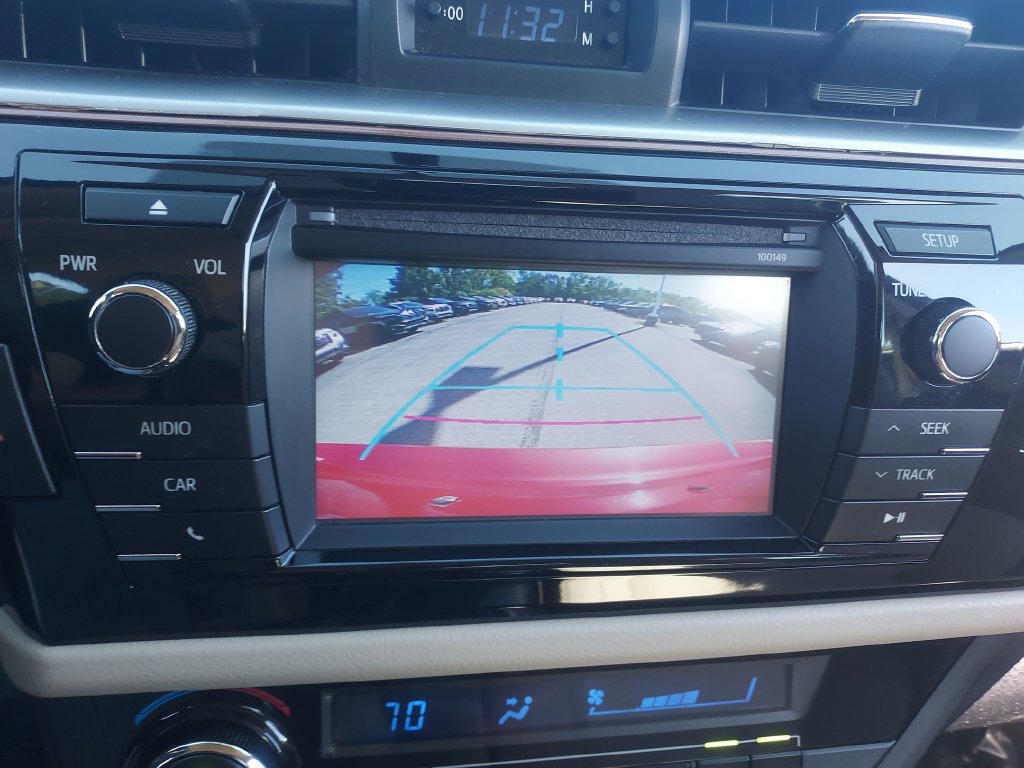 Used 2014 Toyota Corolla LE FWD image 15