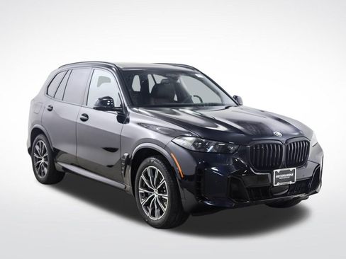 Used 2026 BMW X5 xDrive40i w/ M Sport Package AWD/4WD image 7