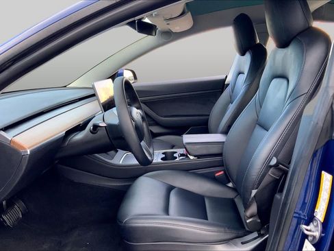 Used 2021 Tesla Model 3 Standard Range Plus RWD image 7