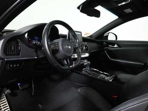 Used 2020 Kia Stinger GT-Line w/ Sun & Sound Package AWD/4WD image 14