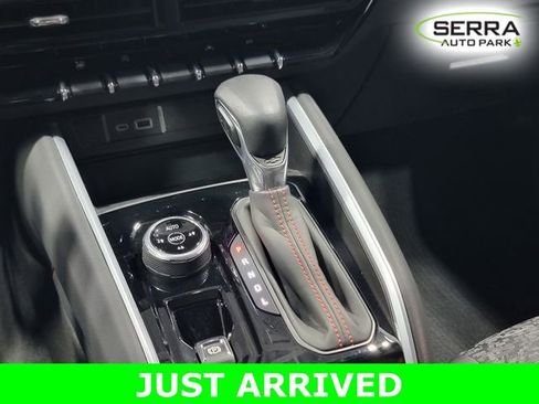 Certified 2024 Chevrolet Colorado Z71 w/ Z71 Convenience Package 2 image 20