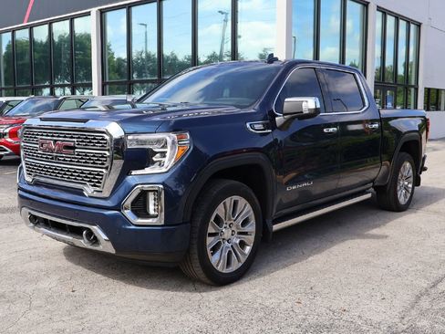 Used 2021 GMC Sierra 1500 Denali w/ Denali Ultimate Package AWD/4WD image 10
