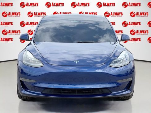 Used 2022 Tesla Model 3 image 2
