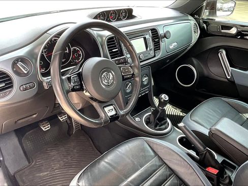 Used 2014 Volkswagen Beetle R-Line image 6