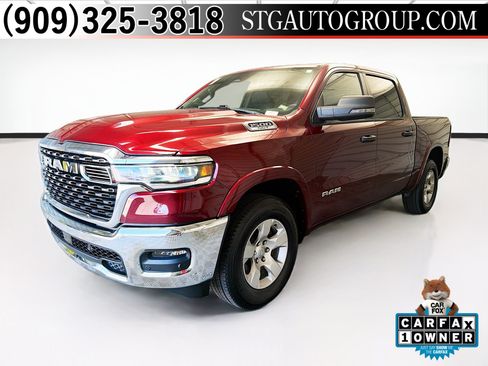 Used 2025 RAM 1500 Big Horn AWD/4WD image 1